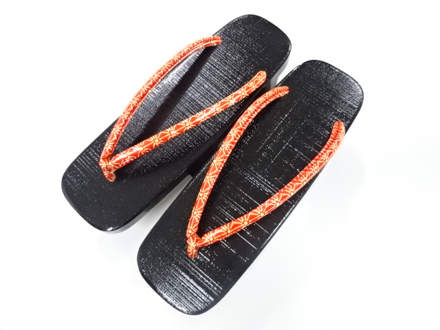 漆塗り　桐下駄(23センチ)